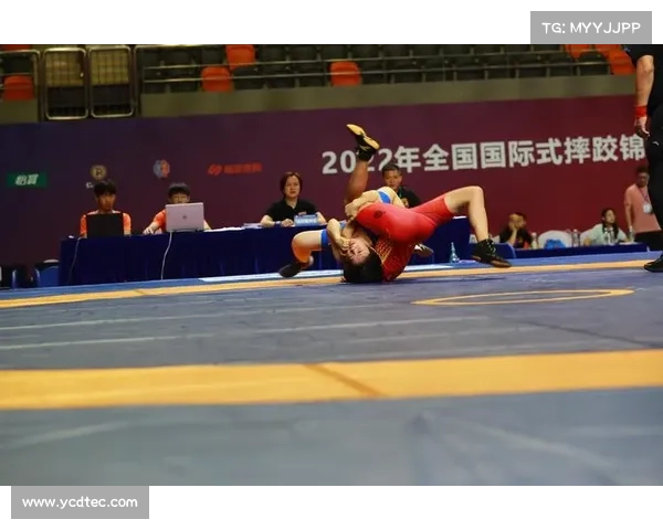 自由式摔跤选手阿白依·居马别克实现五连胜 刷新个人最佳纪录 自由式摔跤选手阿白依·居马别克实现五连胜 刷新个人最佳纪录